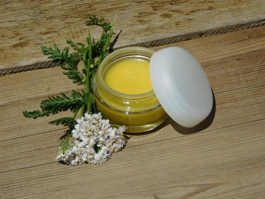 Recept za domačo rmanovo kremo, ki rešuje težave s kožo 8